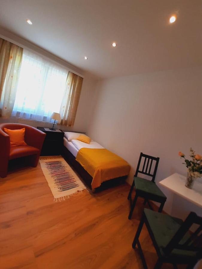 Gaestehaus Landgraf Uebelbach Екстер'єр фото