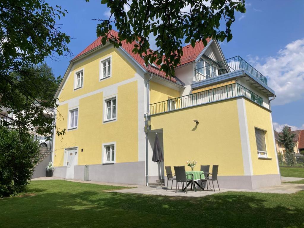 Gaestehaus Landgraf Uebelbach Екстер'єр фото