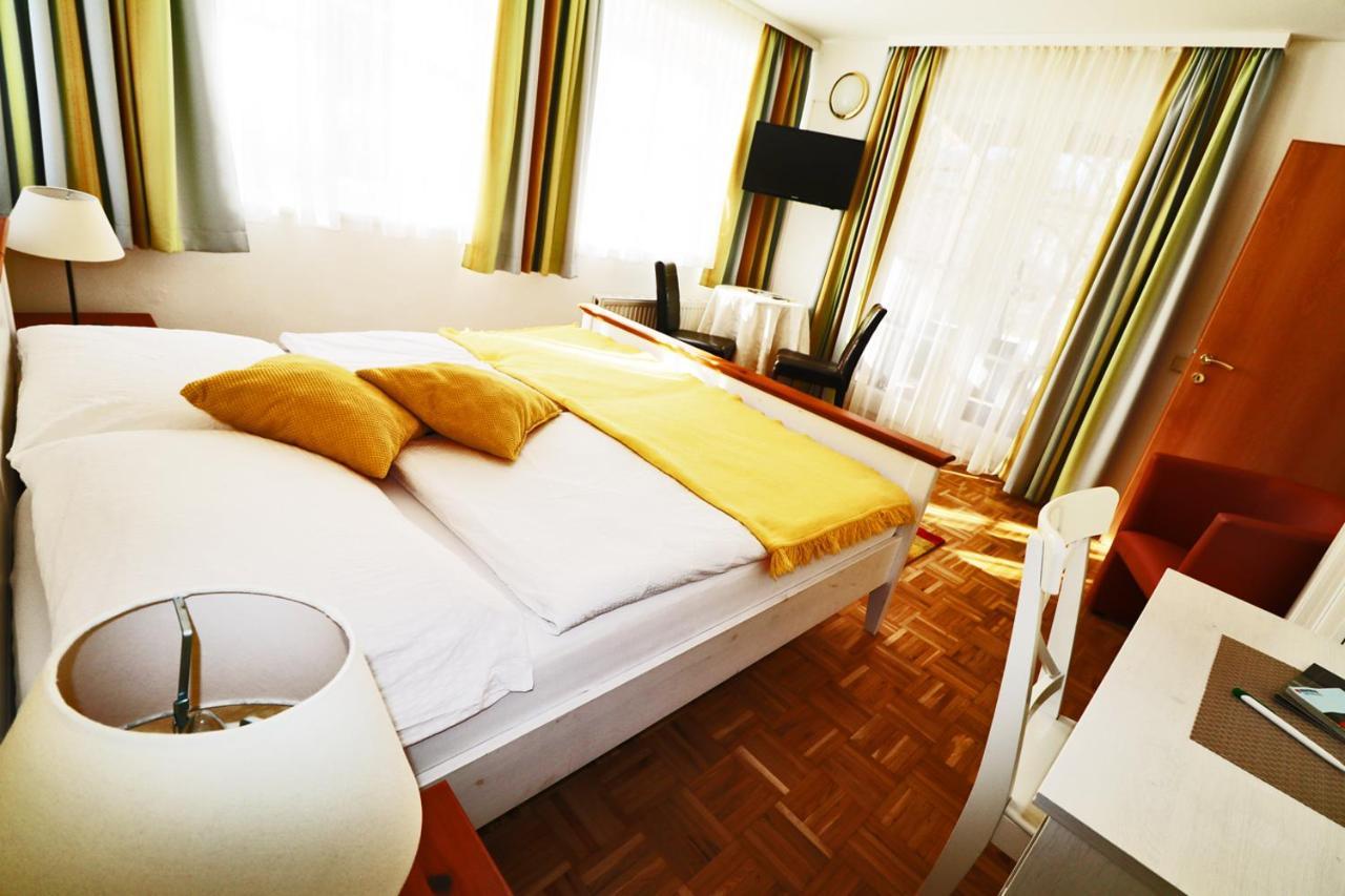 Gaestehaus Landgraf Uebelbach Екстер'єр фото